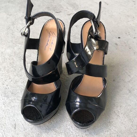 Mark and James platforms - Picture 3 of 11